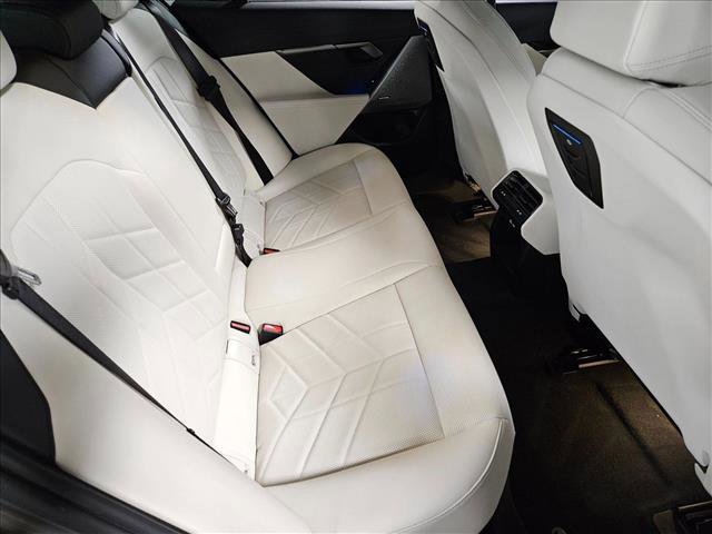 Certified 2024 BMW 530i 530i w/ Premium Package image 19