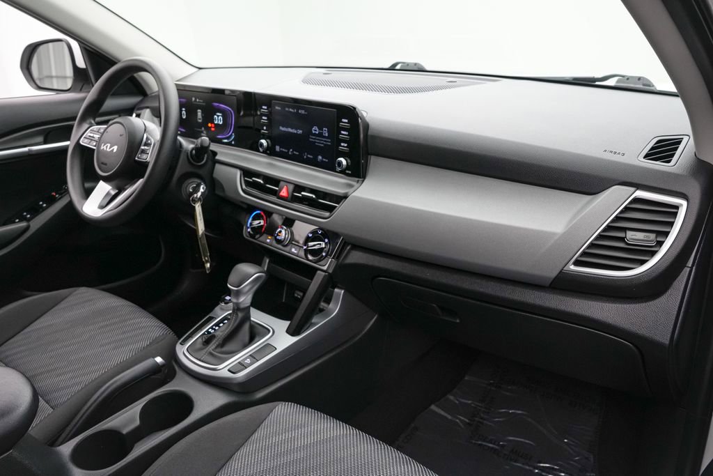 Used 2026 Kia Seltos LX FWD image 22