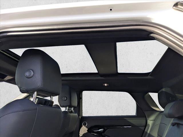 Used 2024 Land Rover Range Rover Evoque Dynamic SE image 20