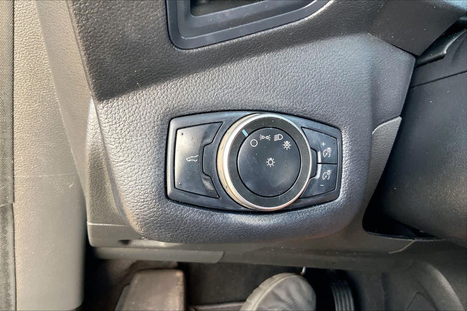Used 2019 Ford Escape S FWD image 29