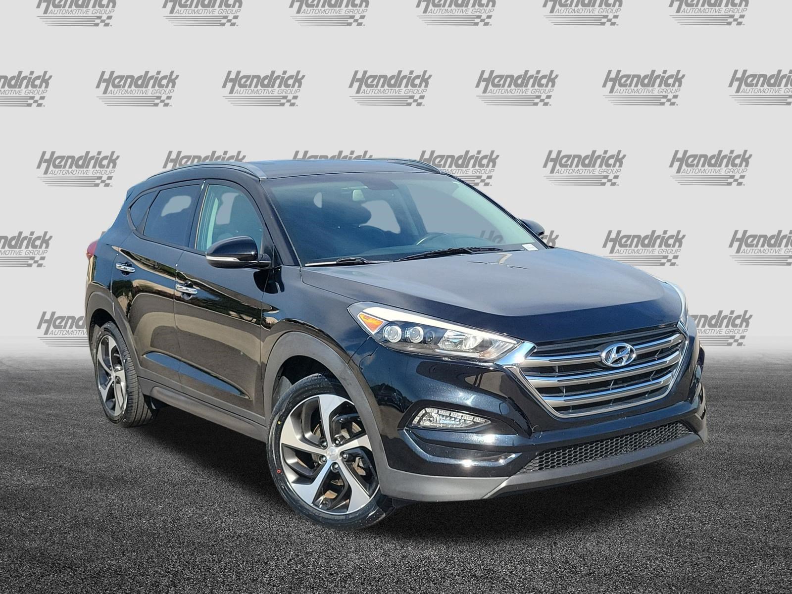 Used 2016 Hyundai Tucson Limited AWD/4WD image 2