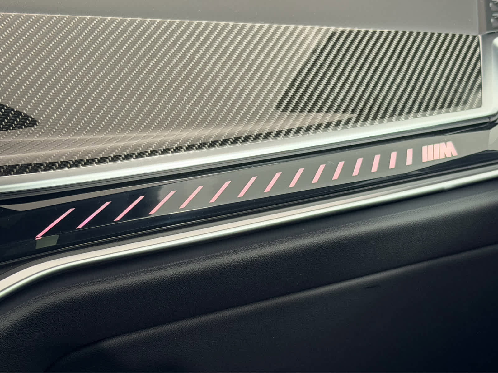 New 2026 BMW X5 M60i image 18