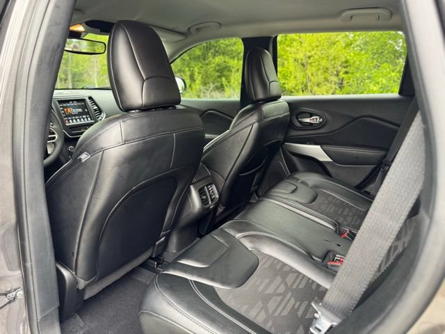 Used 2022 Jeep Cherokee Latitude AWD/4WD image 13