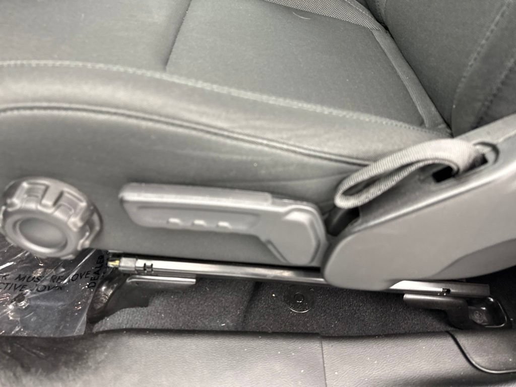 Used 2022 Jeep Wrangler Unlimited Sport AWD/4WD image 18