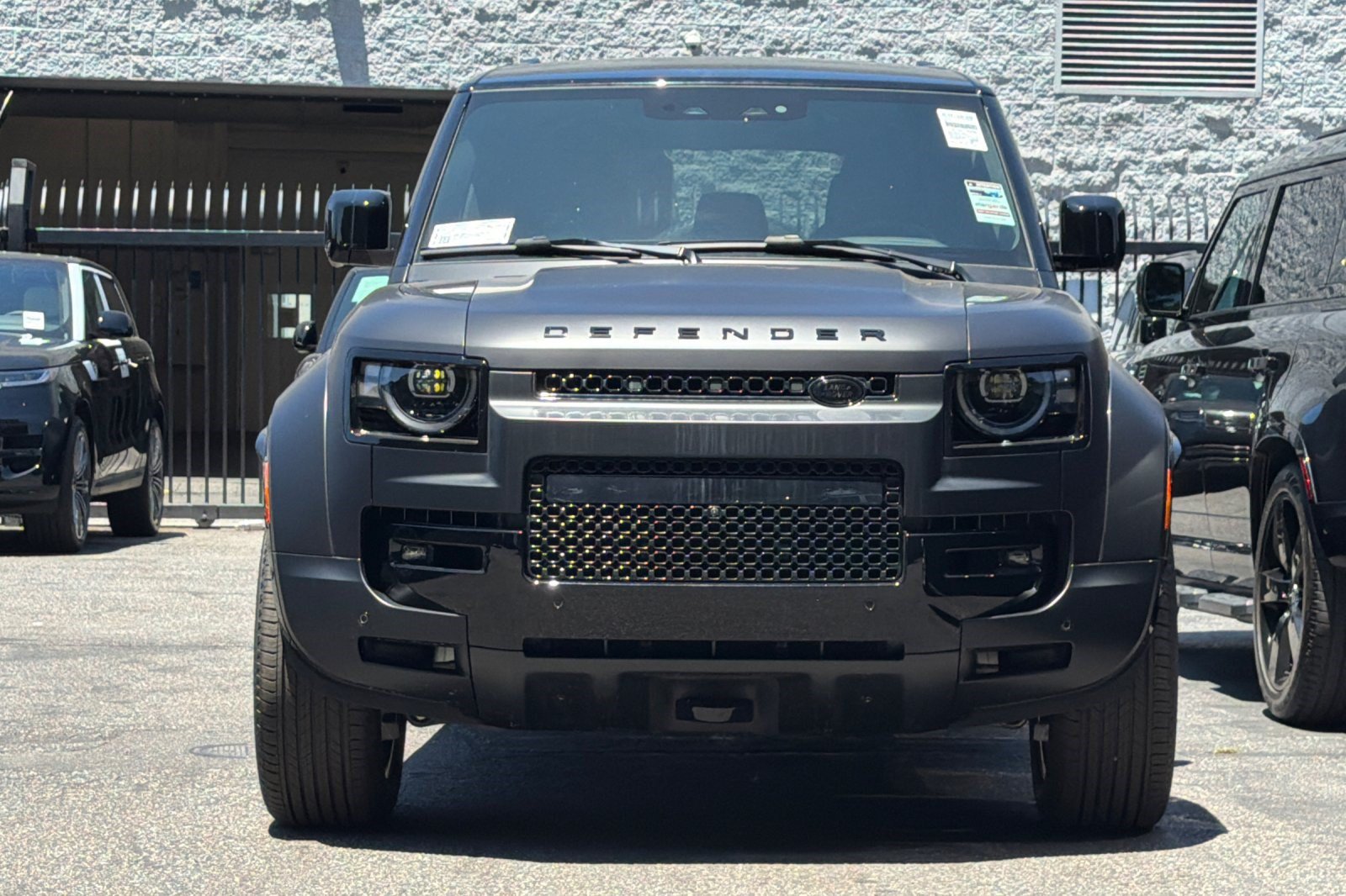 New 2026 Land Rover Defender 110 OCTA AWD/4WD image 5