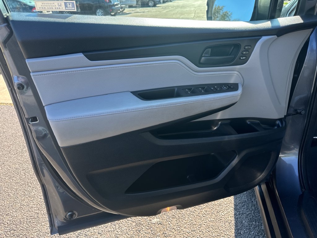 Used 2018 Honda Odyssey EX-L image 11