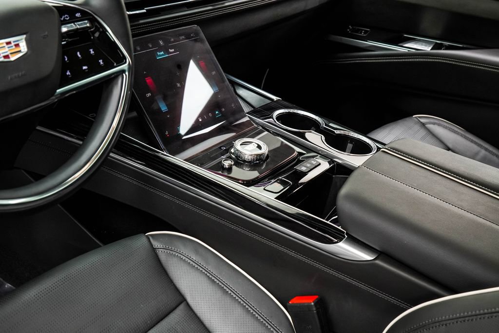 Used 2026 Cadillac Escalade Sport w/ Touring Package image 22