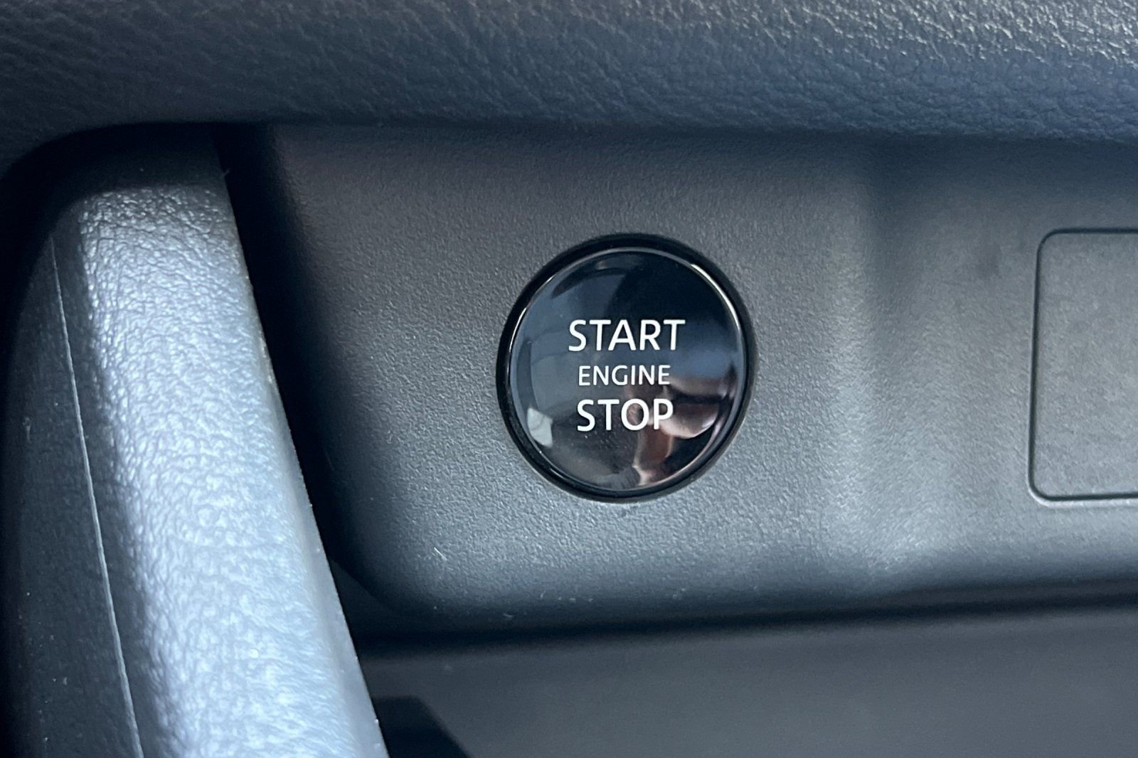 New 2026 Nissan Rogue SV FWD image 19