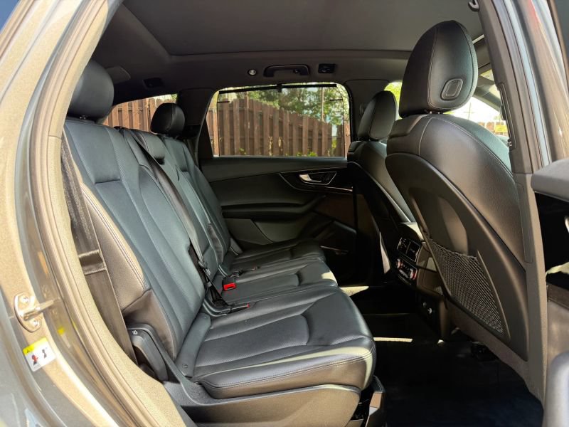 Used 2019 Audi Q7 3.0T Prestige AWD/4WD image 29