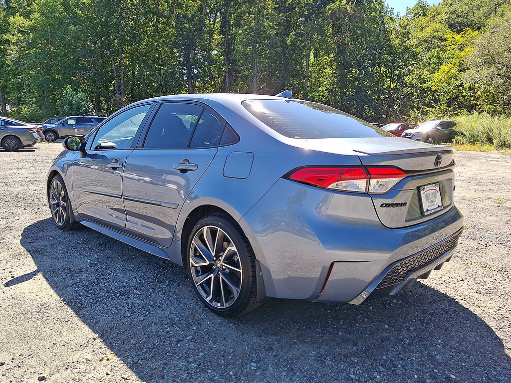 Used 2021 Toyota Corolla SE w/ Carpet Mat Package (TMS) FWD image 21