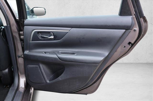 Used 2015 Nissan Altima 2.5 S w/ Special Edition Package image 26