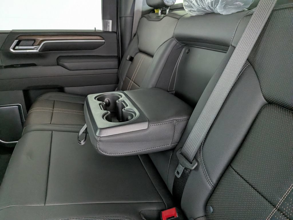 New 2026 Chevrolet Silverado 3500 High Country w/ High Country Premium Package AWD/4WD image 32