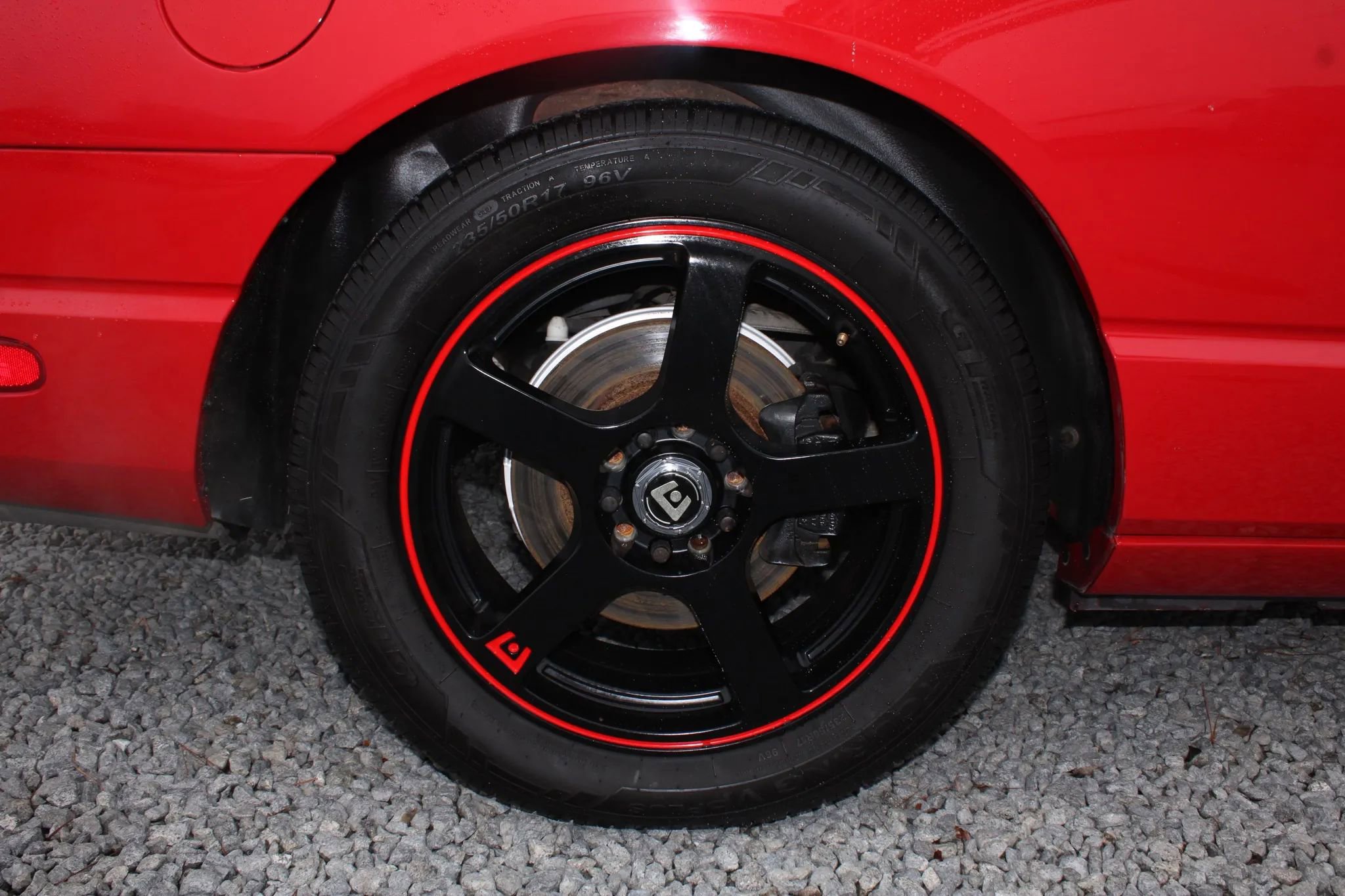 Used 2004 Ford Thunderbird image 11