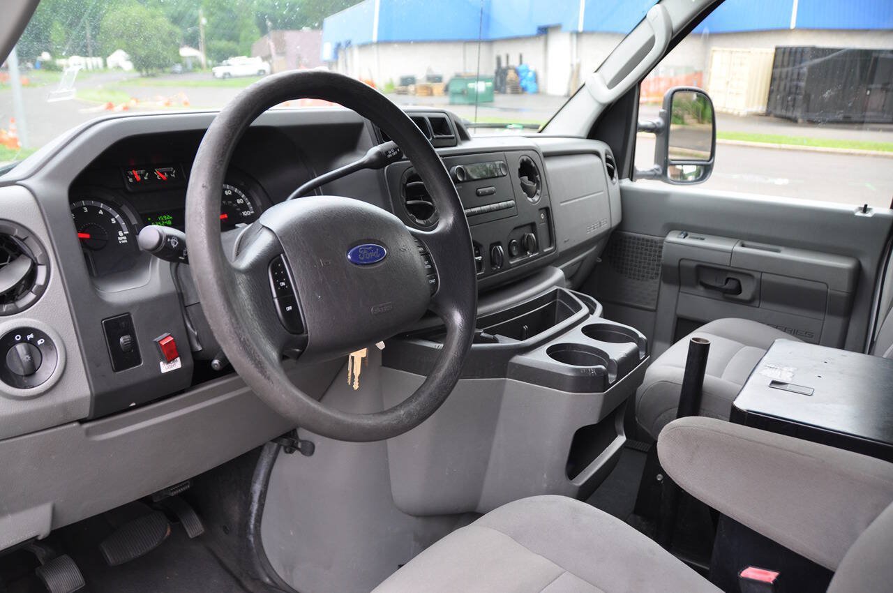 Used 2013 Ford E-150 and Econoline 150 w/ PWR Group RWD image 21
