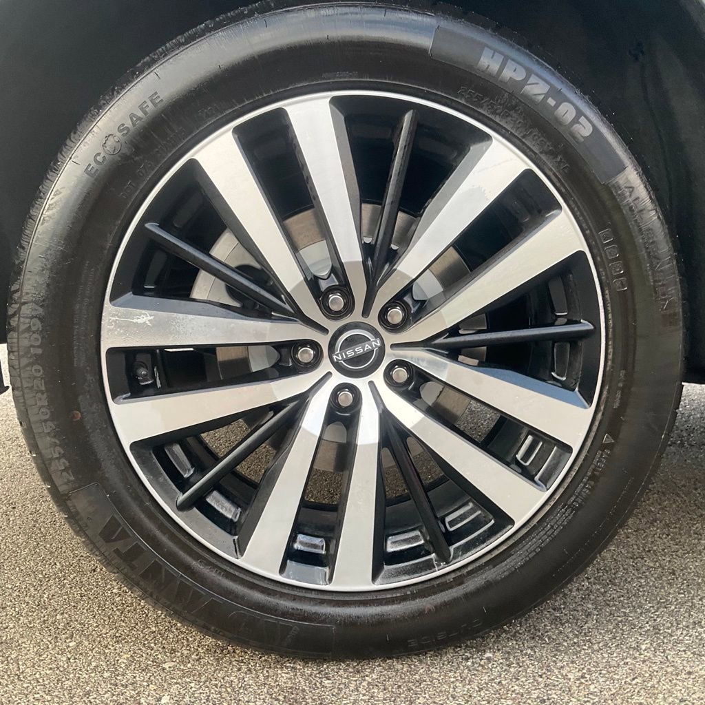 Used 2023 Nissan Pathfinder Platinum AWD/4WD image 8