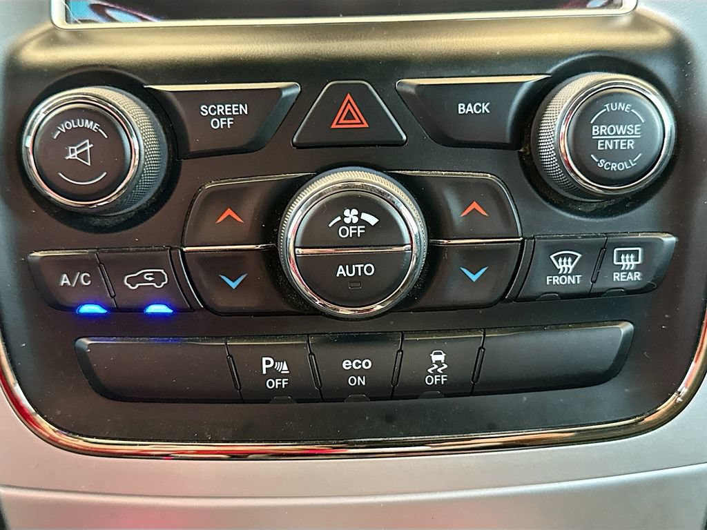 Used 2016 Jeep Grand Cherokee SRT AWD/4WD image 20