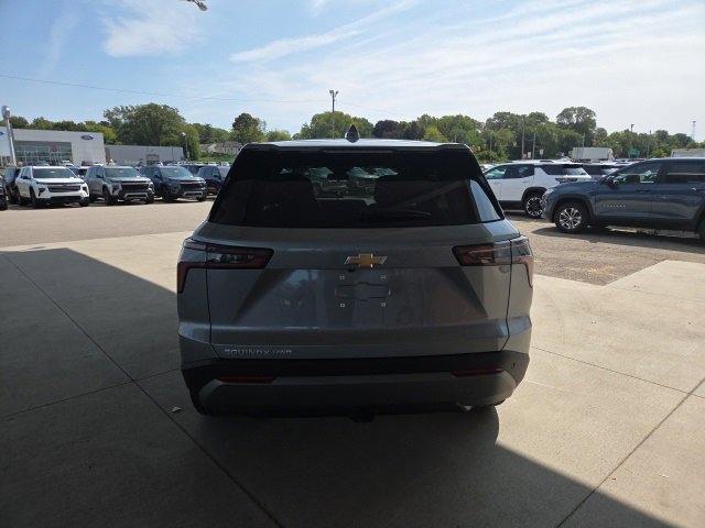 New 2026 Chevrolet Equinox LT image 7