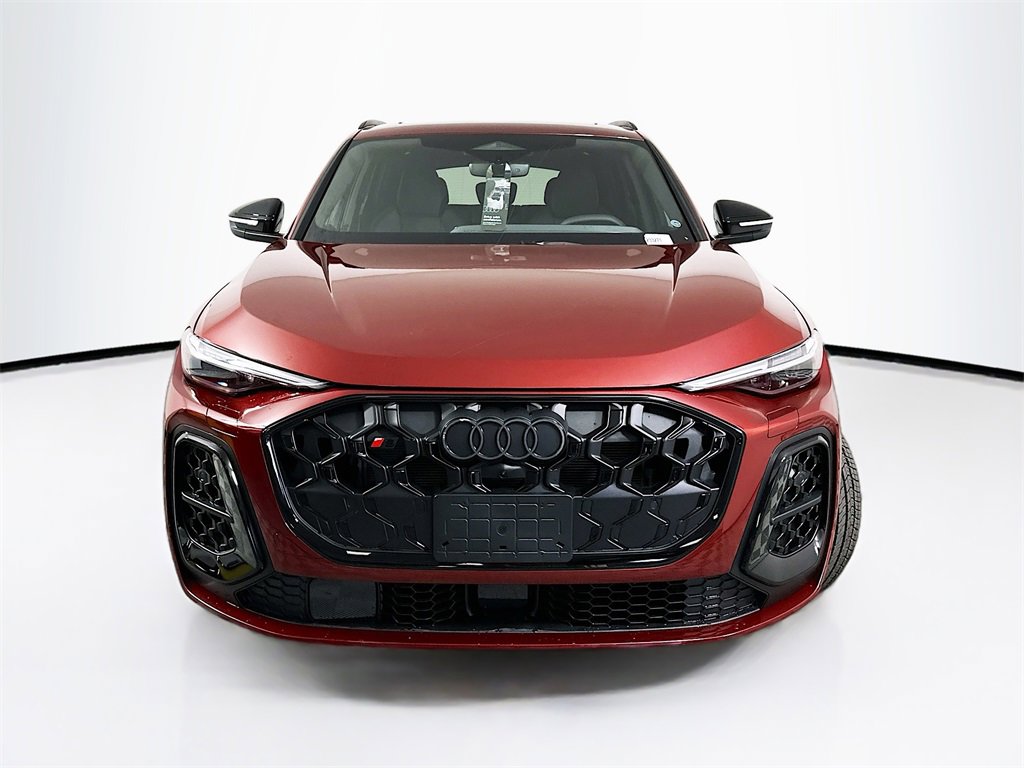 New 2025 Audi SQ5 Prestige image 5