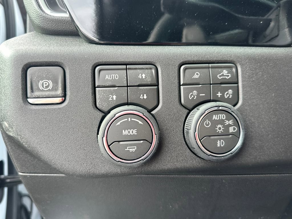 New 2026 Chevrolet Silverado 1500 LTZ w/ LTZ Premium Package image 22