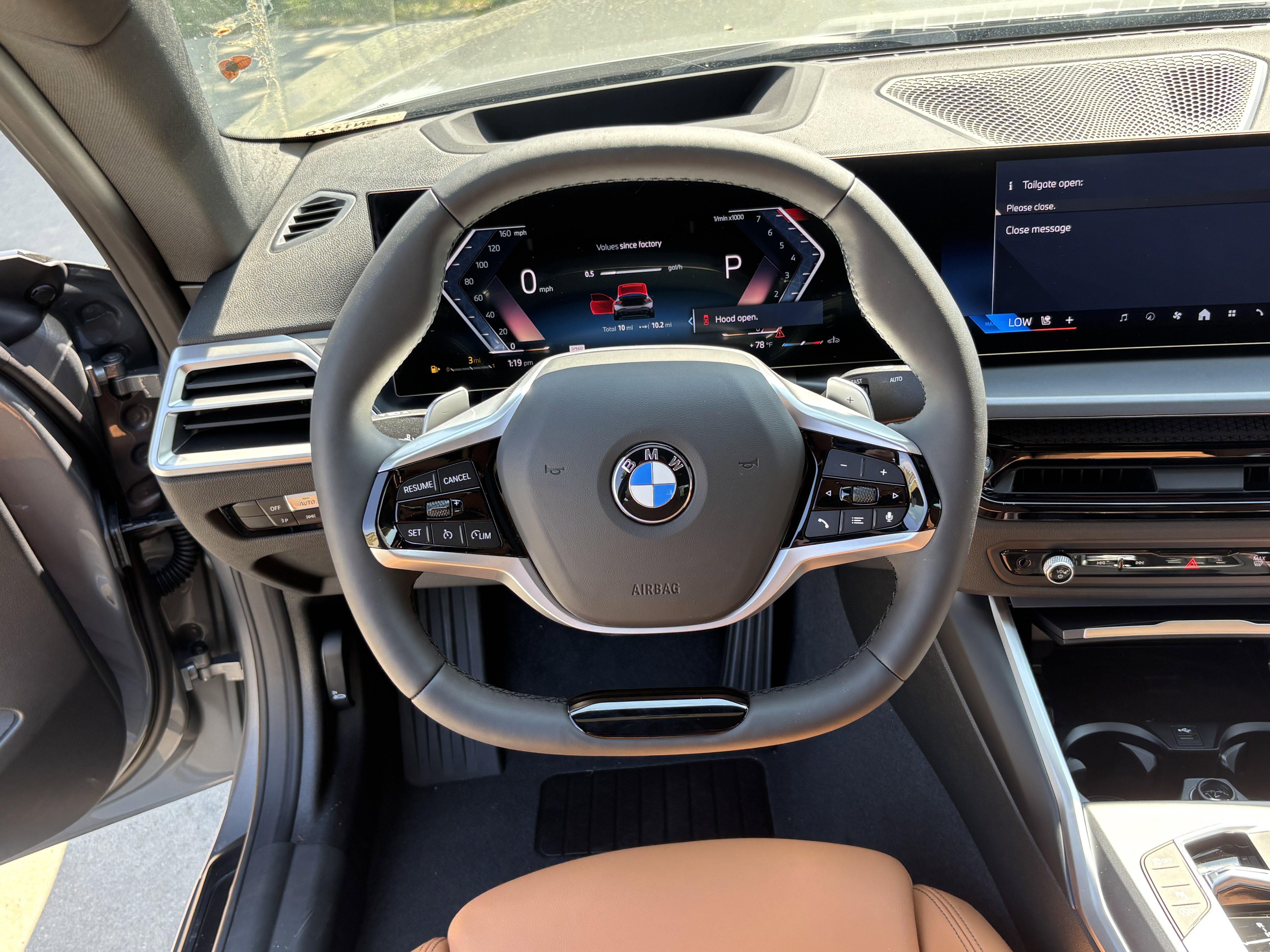 Used 2025 BMW 230i Coupe w/ Premium Package image 18