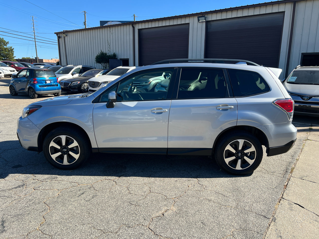 Used 2018 Subaru Forester 2.5i Premium w/ All-Weather Package image 6