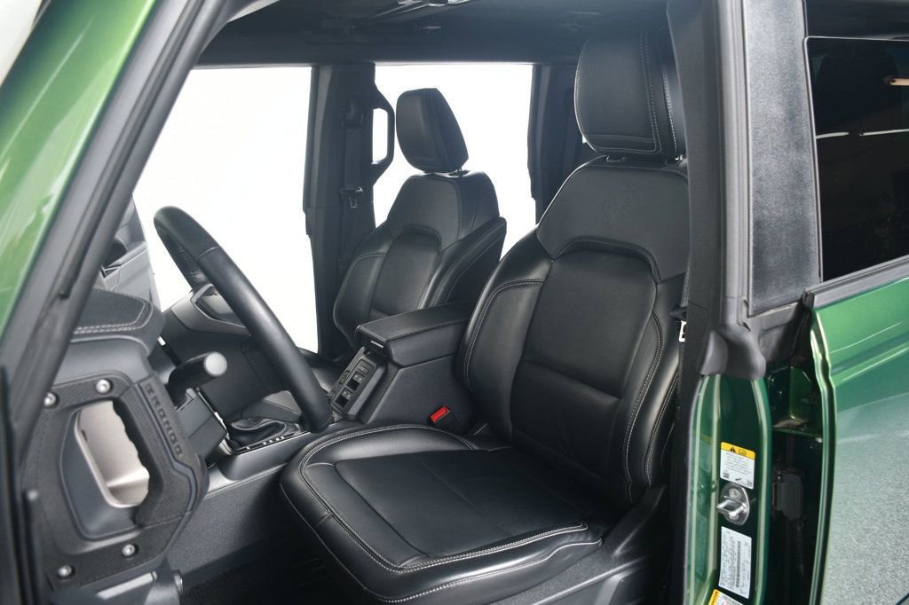 Used 2025 Ford Bronco Outer Banks AWD/4WD image 30