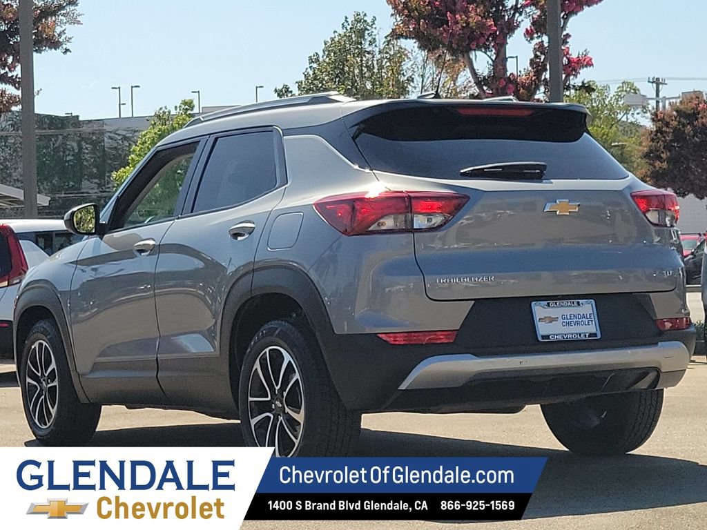 Used 2025 Chevrolet TrailBlazer LT FWD image 13