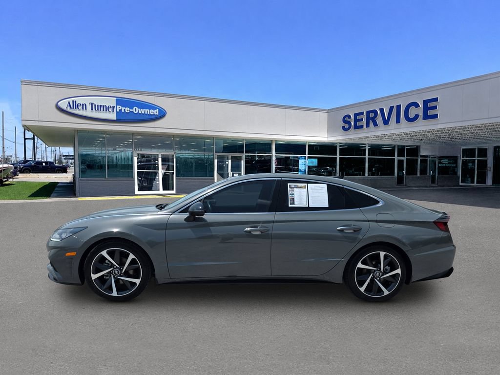 Certified 2022 Hyundai Sonata SEL Plus w/ Cargo Package FWD image 5