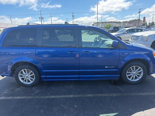 Used 2013 Dodge Grand Caravan SXT FWD image 8