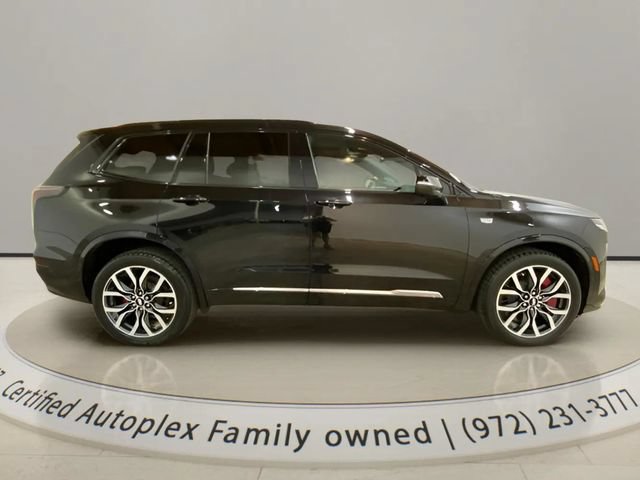 Used 2024 Cadillac XT6 Sport AWD/4WD image 6