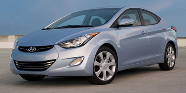 Used 2012 Hyundai Elantra Limited FWD image 1
