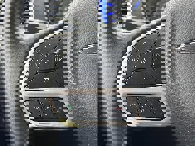 Used 2017 Chrysler 300 Touring w/ Value Package image 20