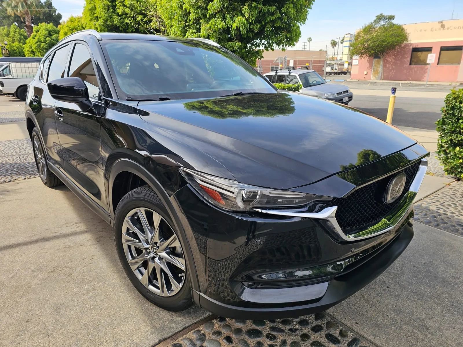Used 2019 MAZDA CX-5 Signature AWD/4WD image 3