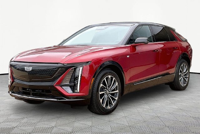 New 2027 Cadillac Lyriq Sport RWD image 3