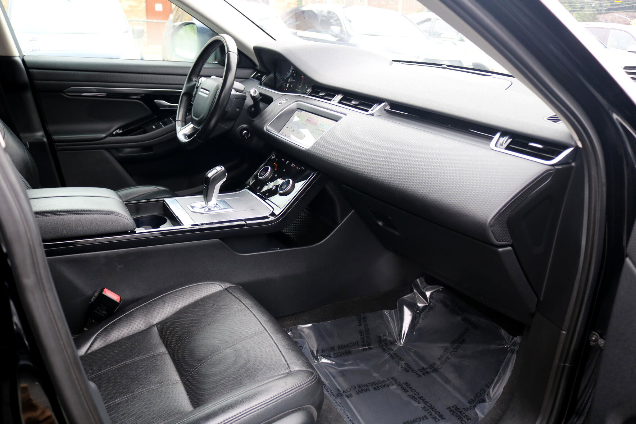 Used 2020 Land Rover Range Rover Evoque S image 43