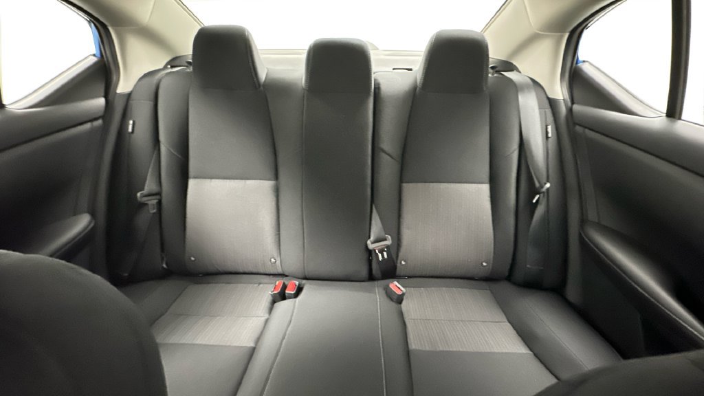 Used 2024 Nissan Sentra SV FWD image 14