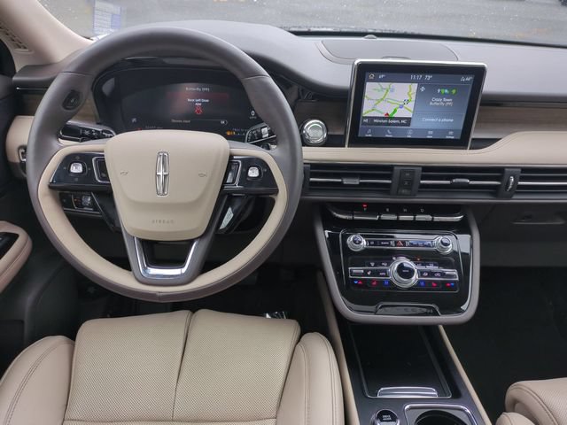 Used 2022 Lincoln Corsair Reserve w/ Equipment Group 201A AWD/4WD image 31