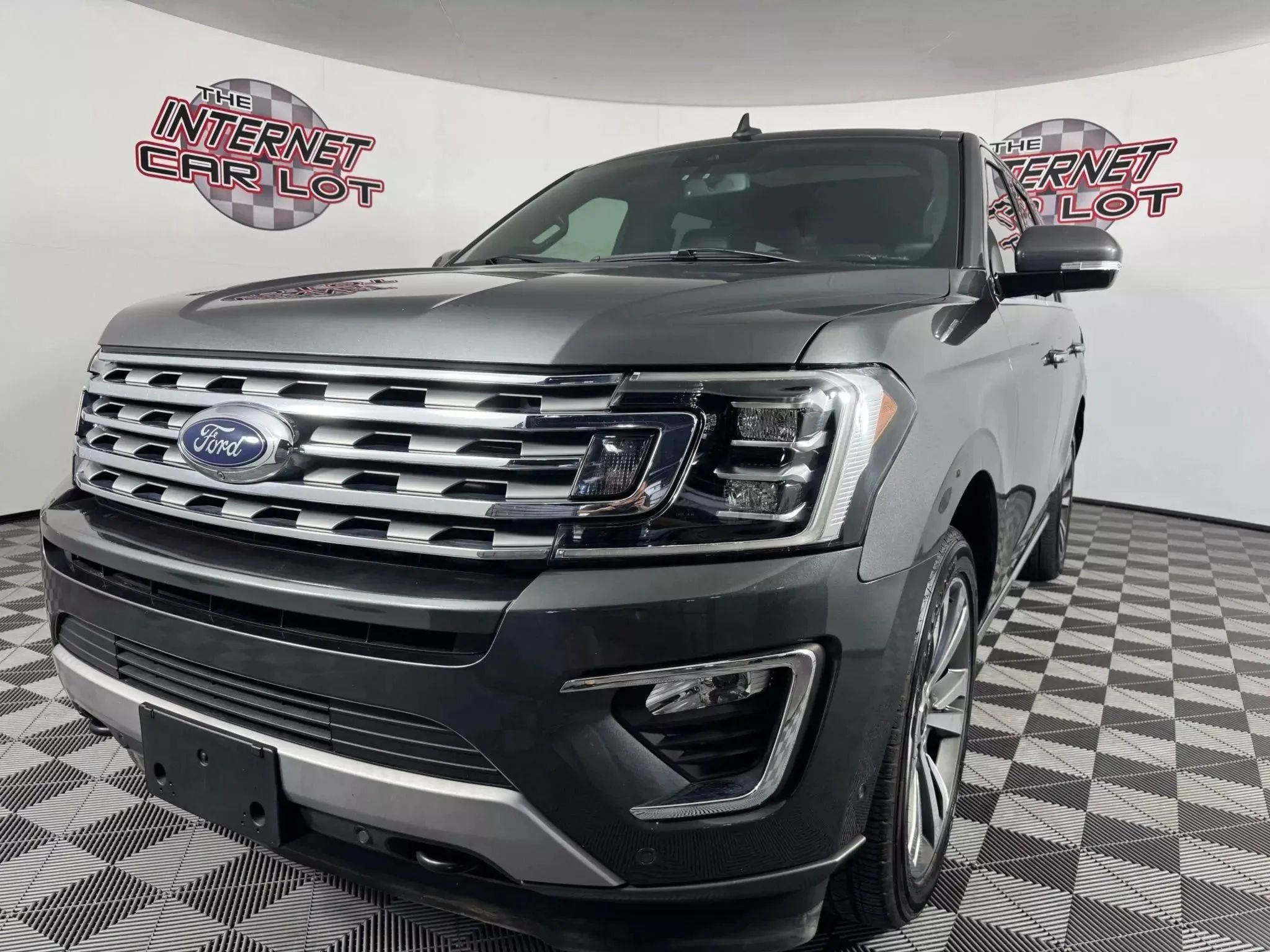 Used 2020 Ford Expedition Limited w/ Equipment Group 302A image 3