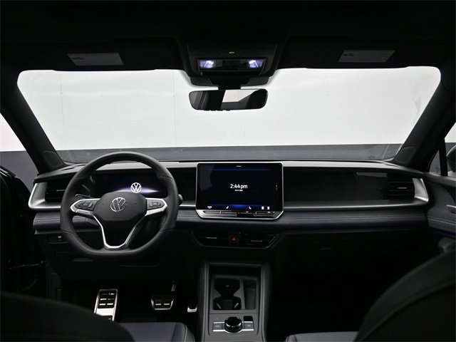 New 2026 Volkswagen Tiguan SE R-Line image 10
