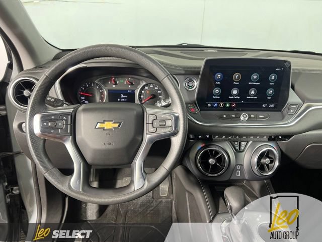 Used 2024 Chevrolet Blazer LT w/ Convenience Package FWD image 13