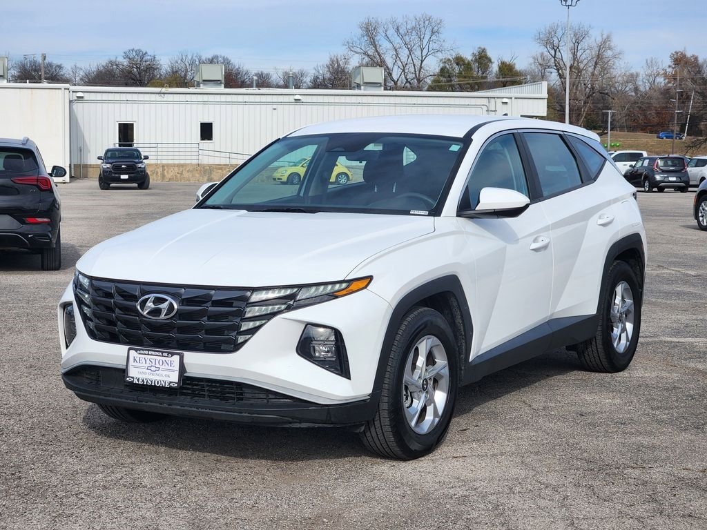 Used 2024 Hyundai Tucson SE image 3