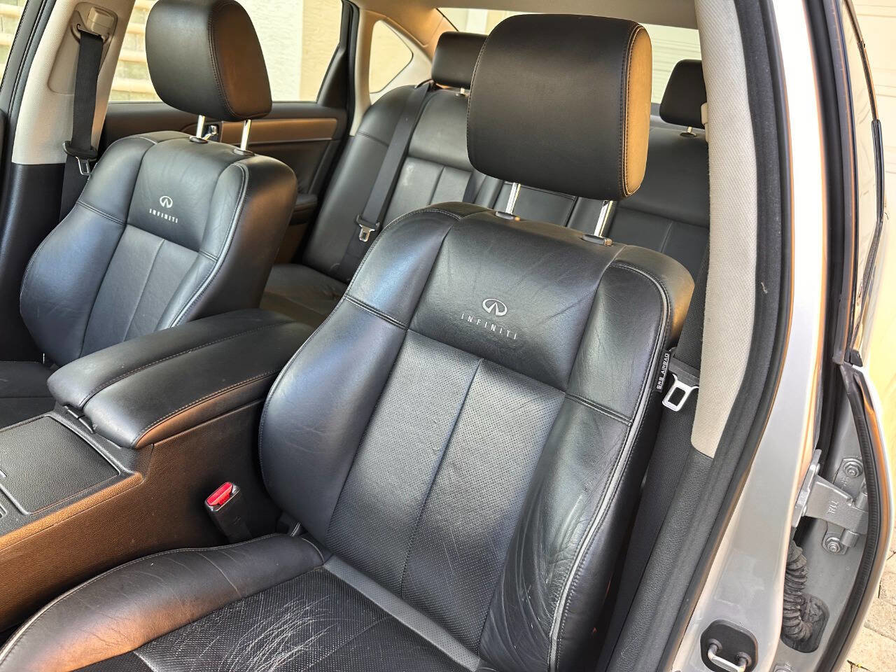 Used 2008 INFINITI M45 w/ Technology Pkg RWD image 54