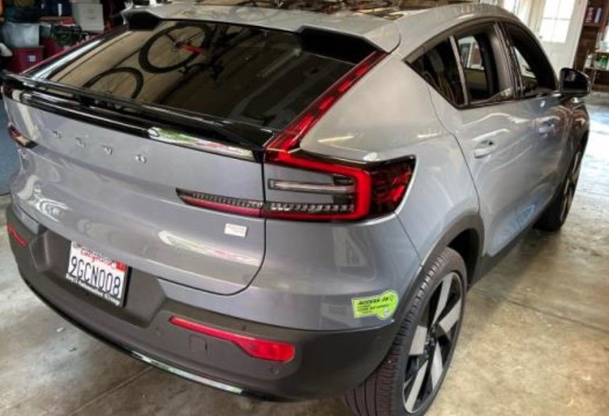 Certified 2023 Volvo C40 P8 Recharge Ultimate AWD/4WD image 6