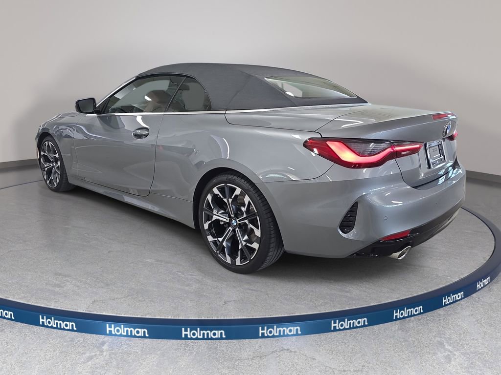 Used 2025 BMW 430i Convertible w/ Convenience Package image 9