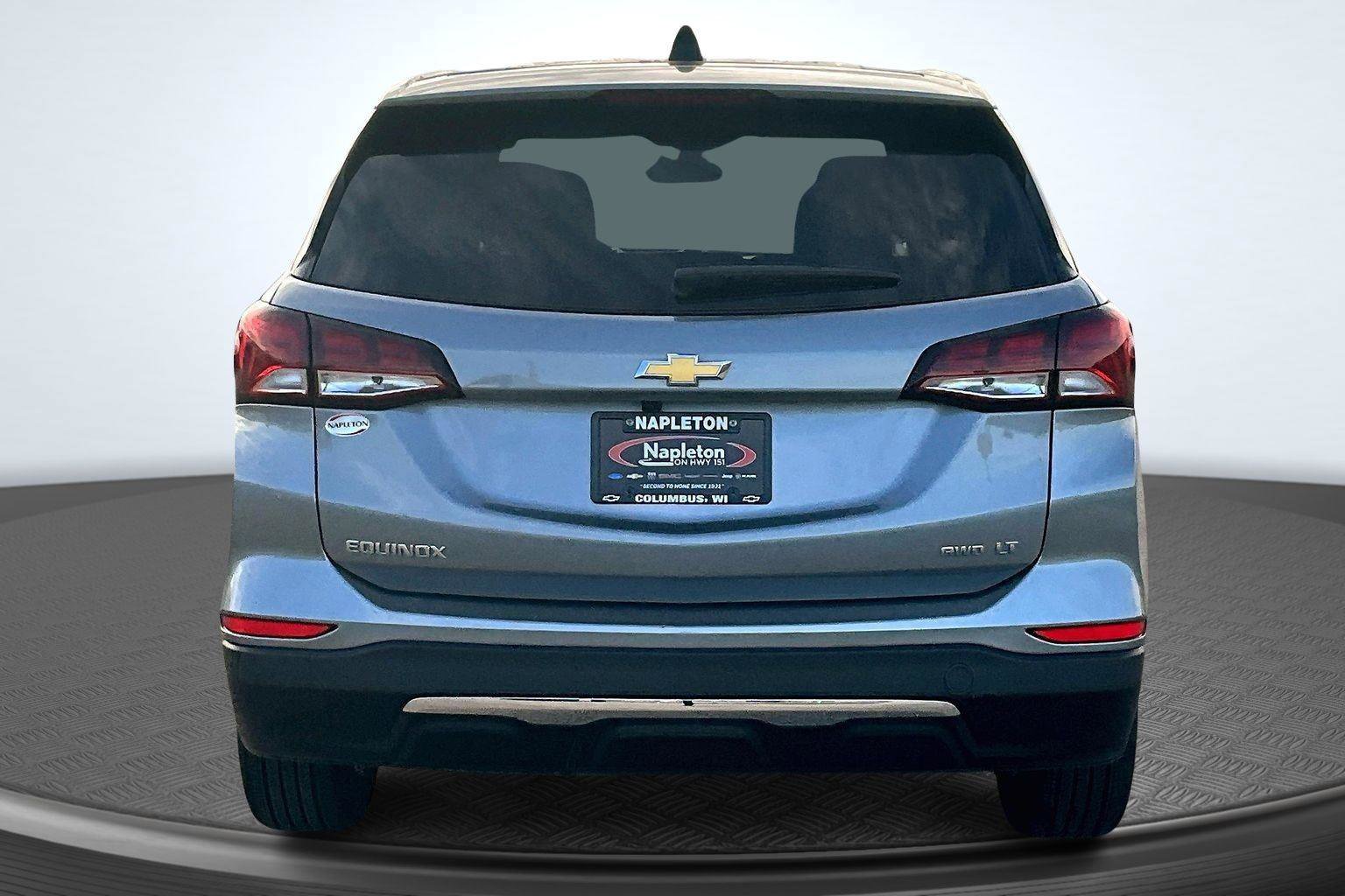 Used 2023 Chevrolet Equinox LT image 4