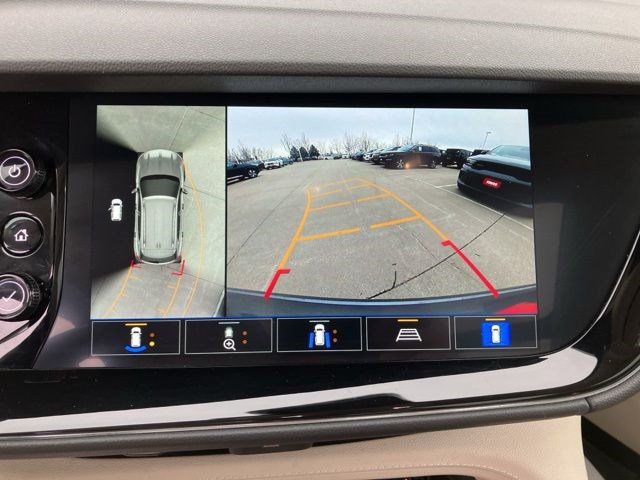 Used 2022 Buick Envision Avenir w/ Technology Package II AWD/4WD image 20