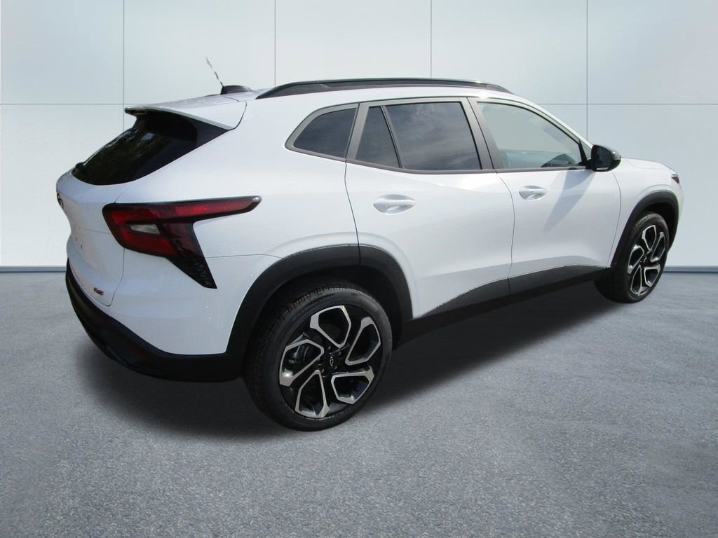 New 2026 Chevrolet Trax RS image 7