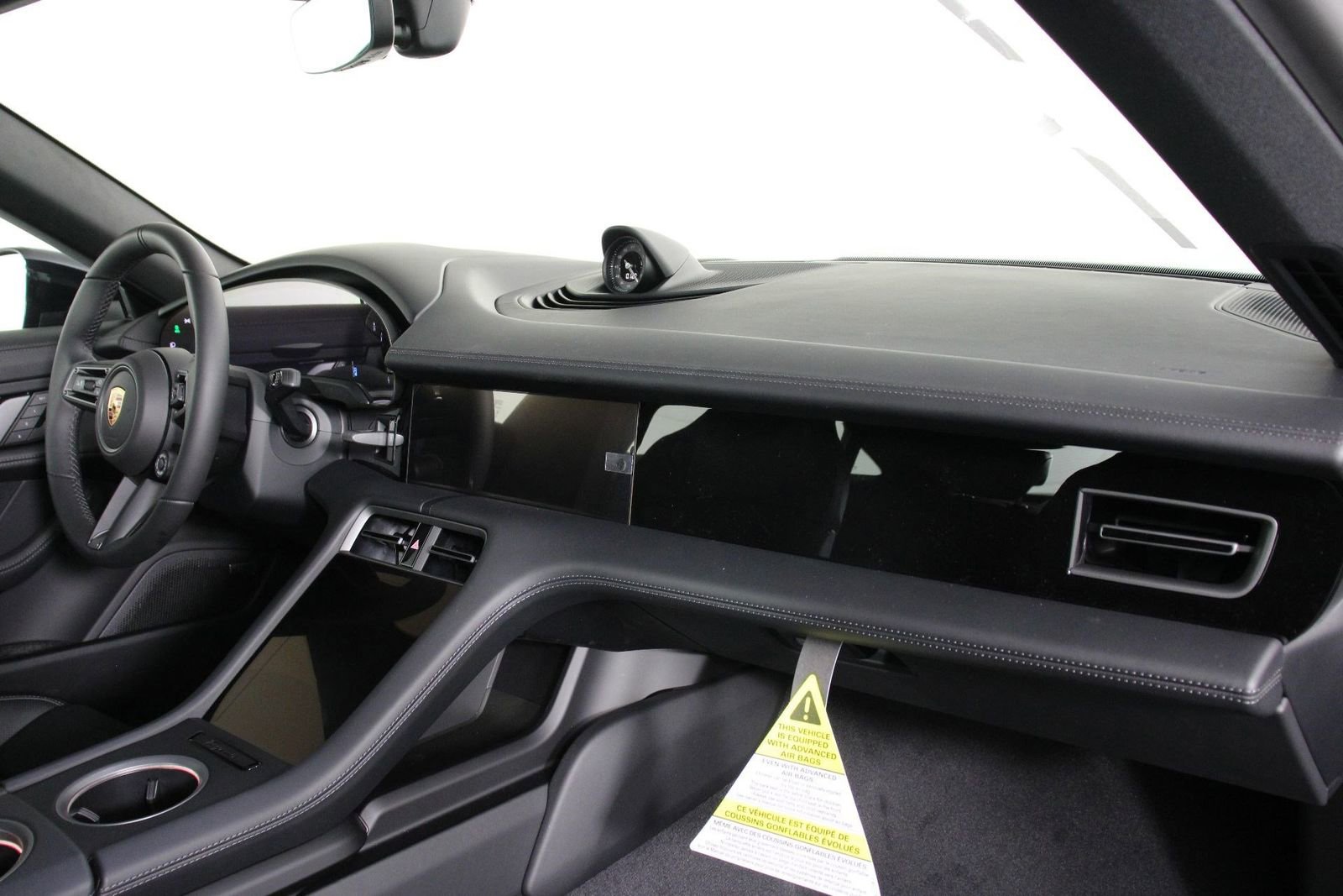 New 2026 Porsche Taycan 4S image 15