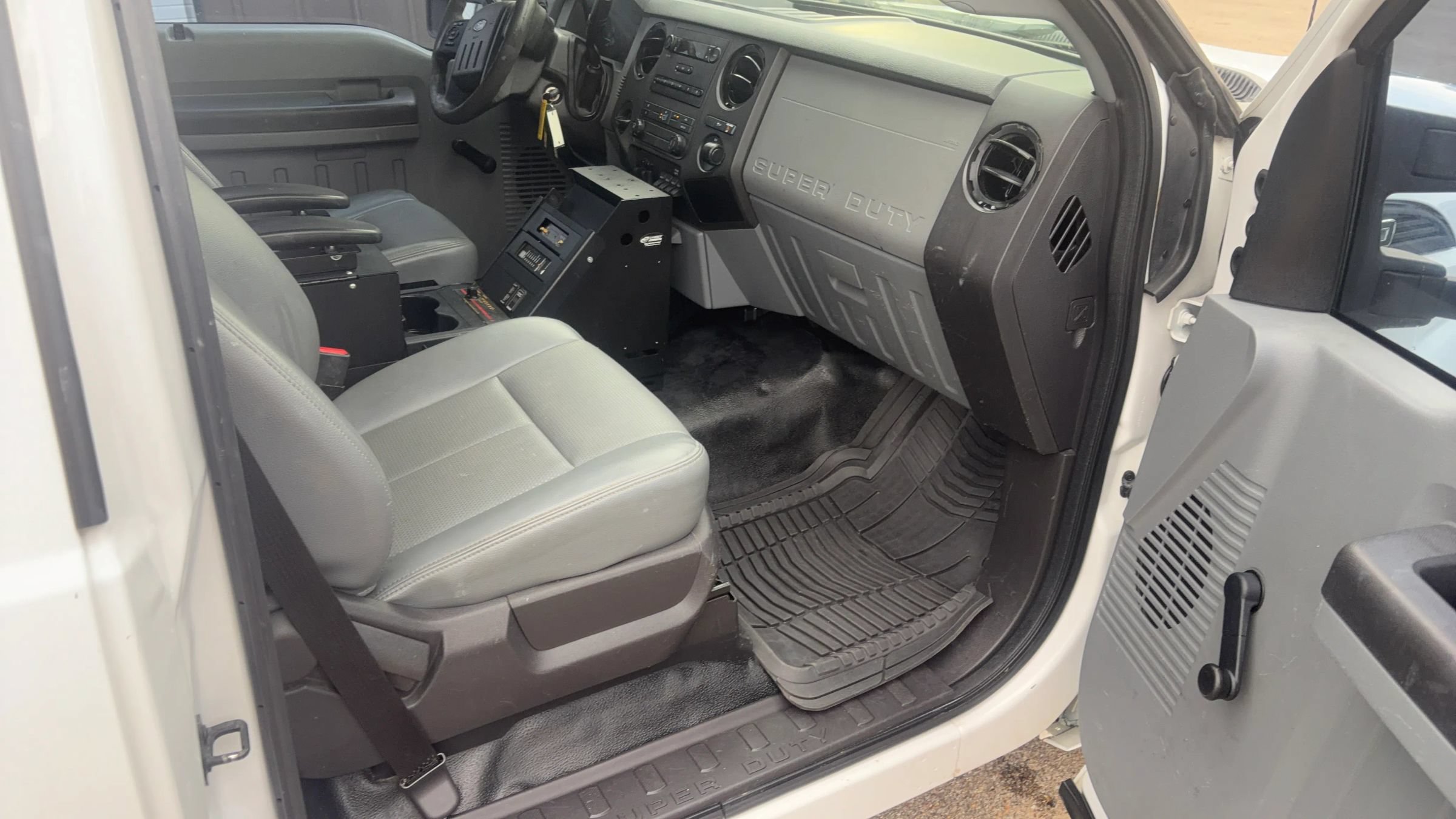 Used 2014 Ford F250 XL RWD image 9