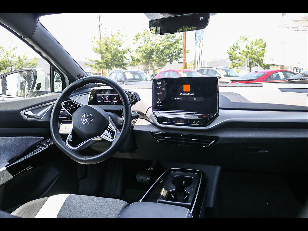 Used 2023 Volkswagen ID.4 Pro RWD image 16